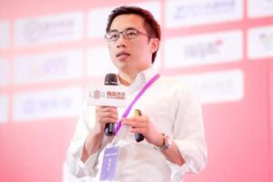 Zheng Yong fundador y director ejecutivo geek plus