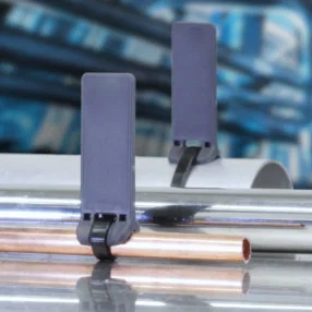 Beontag Ironside Fin | Etiqueta RFID para tuberías y activos cilíndricos